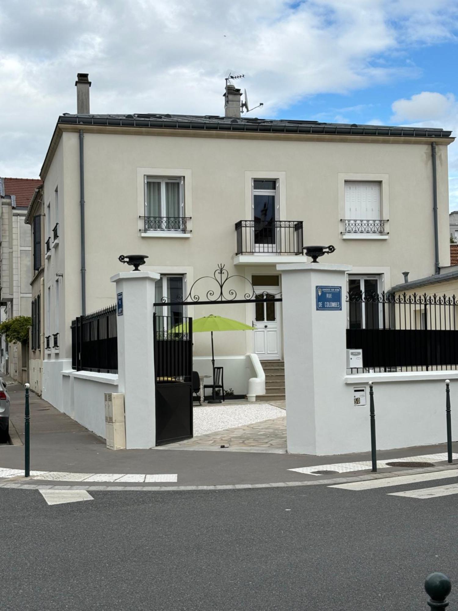 Appartement 2 Chambres Dans Une Belle Maison A Proximite De Paris Asnieres-sur-Seine Exterior photo